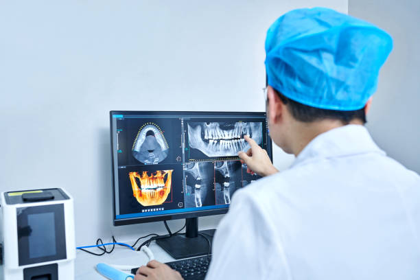 Best Weekend Emergency Dentist in Manistee, MI